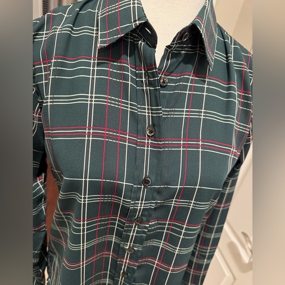 TUCKERNUCK The Shirt by Rochelle Behrens Signature Hunter Plaid Sz S - Picture 7 of 8